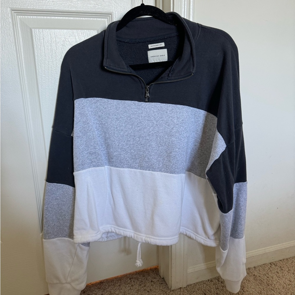 American Eagle Outfitters Quarter Zip Sweatershirt